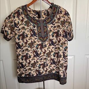 Elegant Paisley Print Blouse in Cream and Multicolor